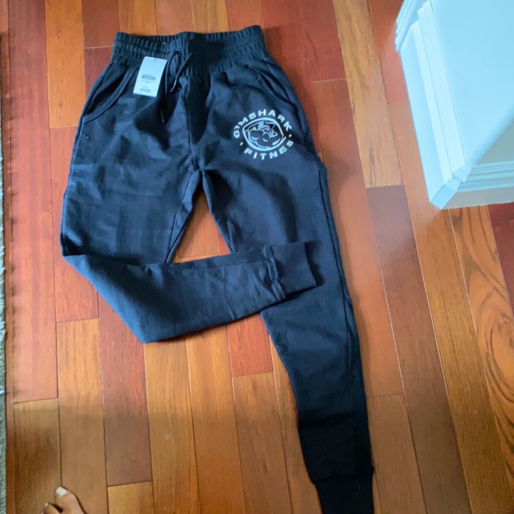 NWT legacy joggers small